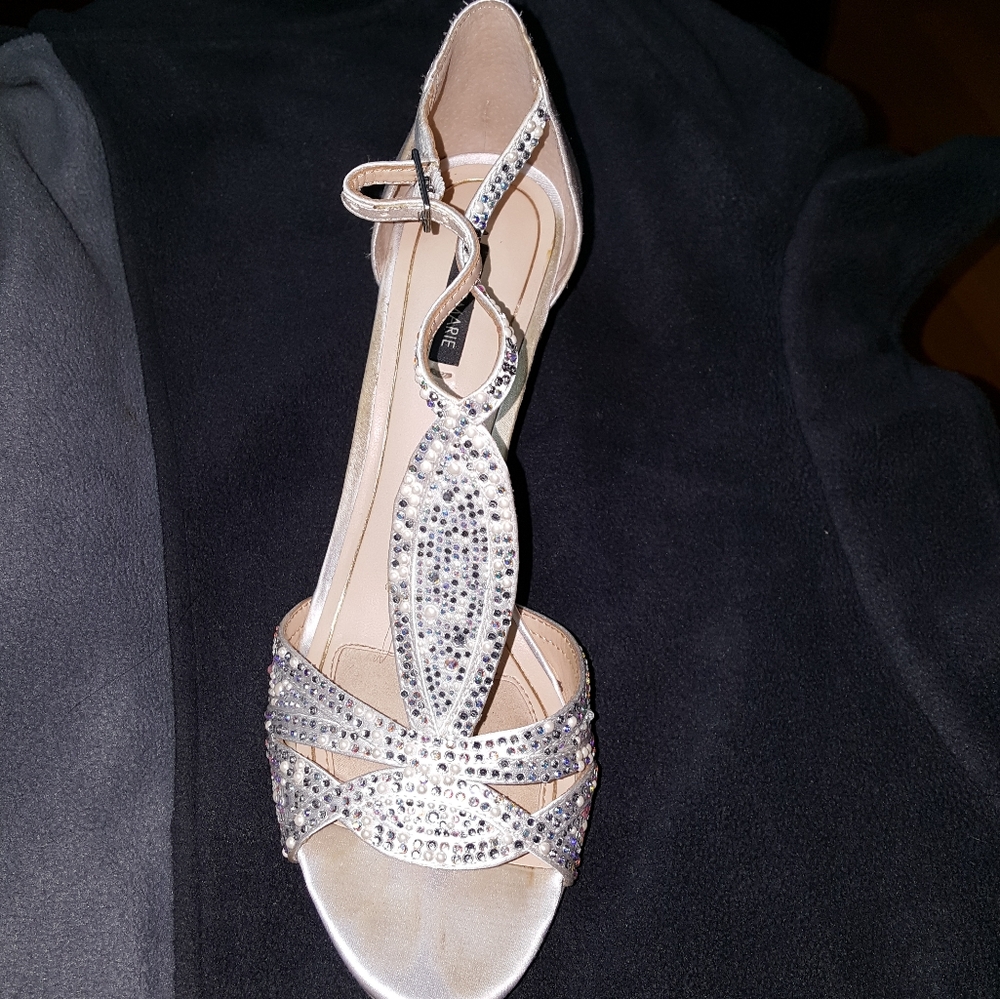 Alex Marie White Pearl Rhinestone Shoes